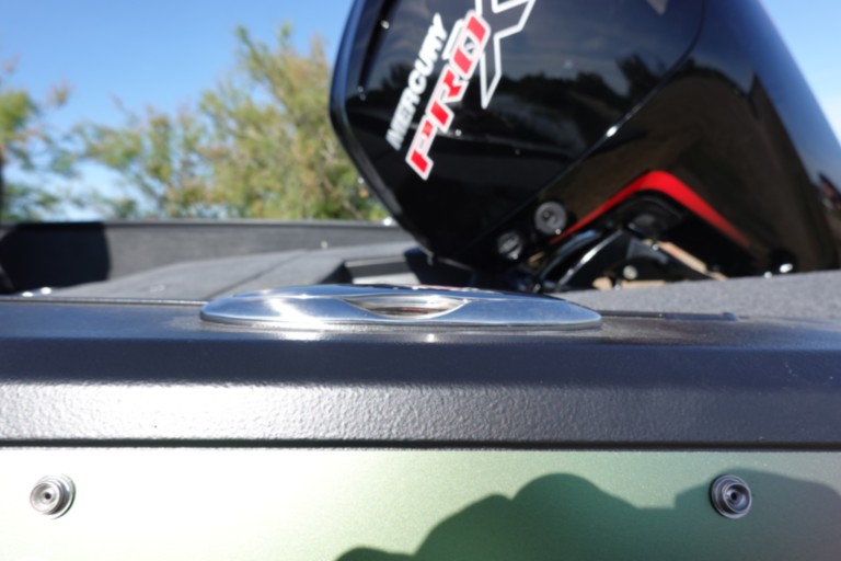 Bassboat Profishing PF585