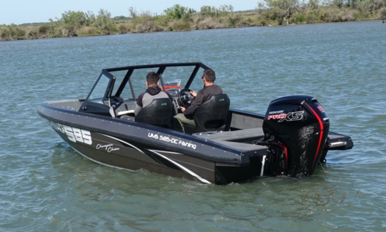 Bassboat Profishing PF585