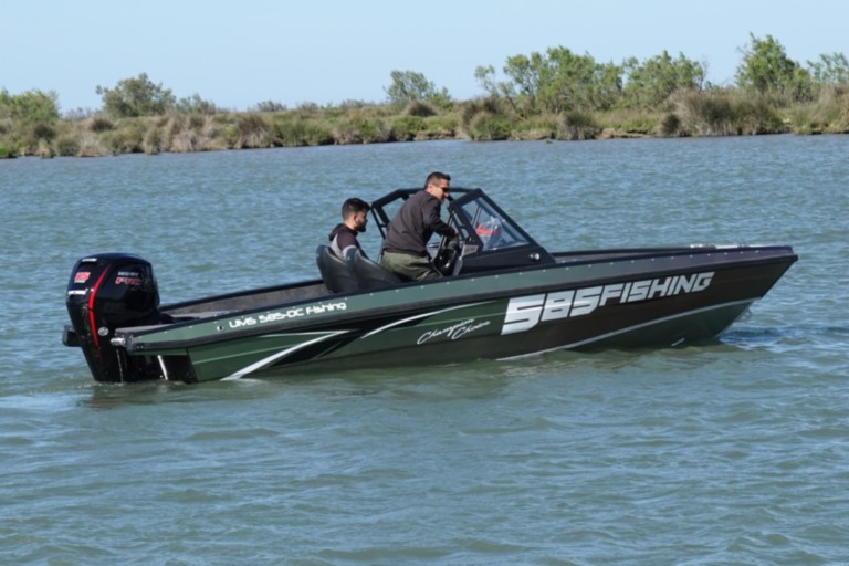 Bassboat Profishing PF585
