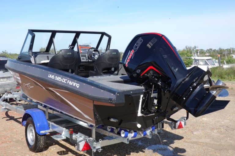 Bassboat Profishing PF585