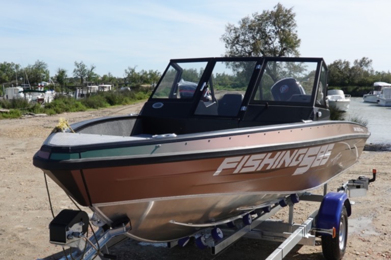 Bassboat Profishing PF585