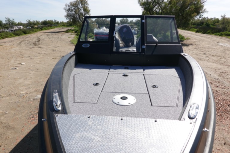 Bassboat Profishing PF585