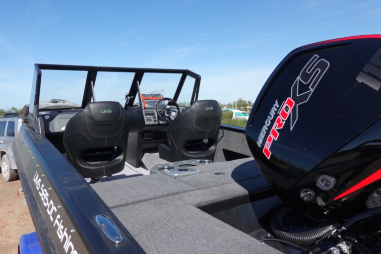 Bassboat Profishing PF585