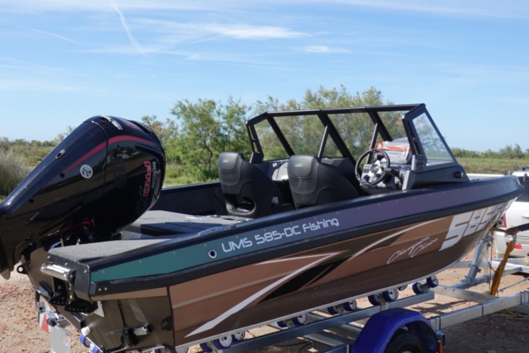 Bassboat Profishing PF585
