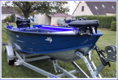 Bassboat PF420 Bleu de Laurent