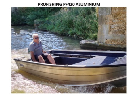 Bateaux Profishing PF420