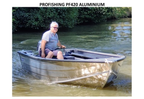 Bateaux Profishing PF420
