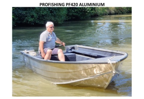 Bateaux Profishing PF420